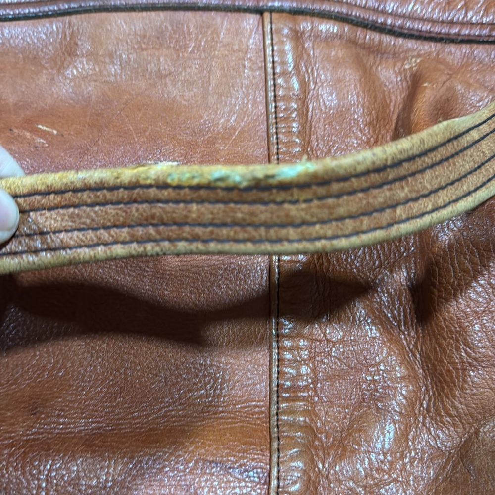 FRYE VINTAGE BROKEN IN FRYE COGNAC TOTE - Picture 11 of 12